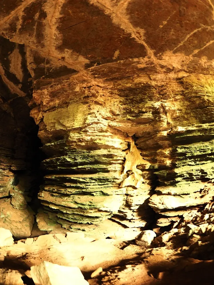 Crystal Caves CIDOM I